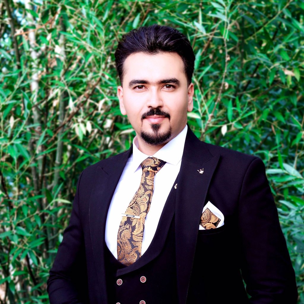 امین