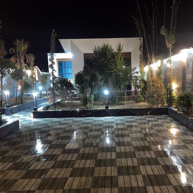 تصویر پروفایل میزبان