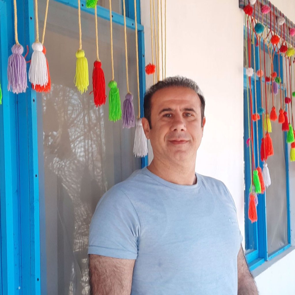 تصویر پروفایل میزبان