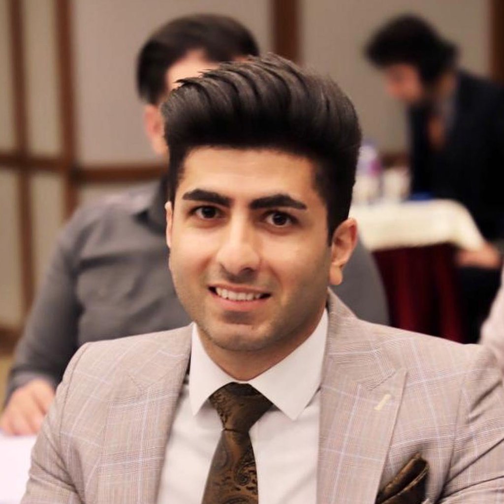 تصویر پروفایل میزبان