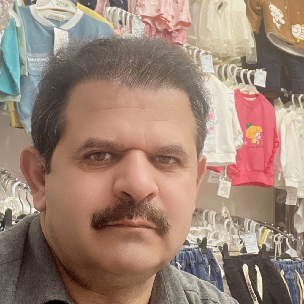 تصویر پروفایل میزبان