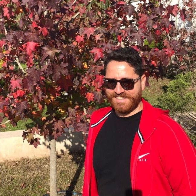 تصویر پروفایل میزبان