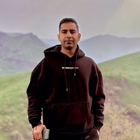 تصویر پروفایل میزبان