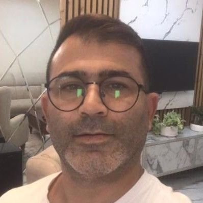 تصویر پروفایل میزبان