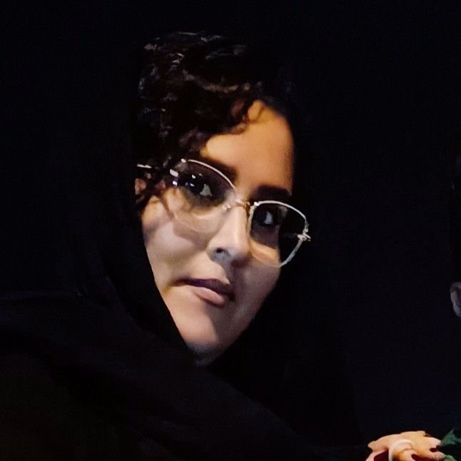 تصویر پروفایل میزبان