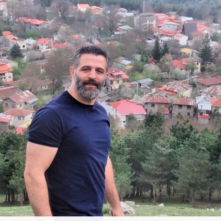 تصویر پروفایل میزبان