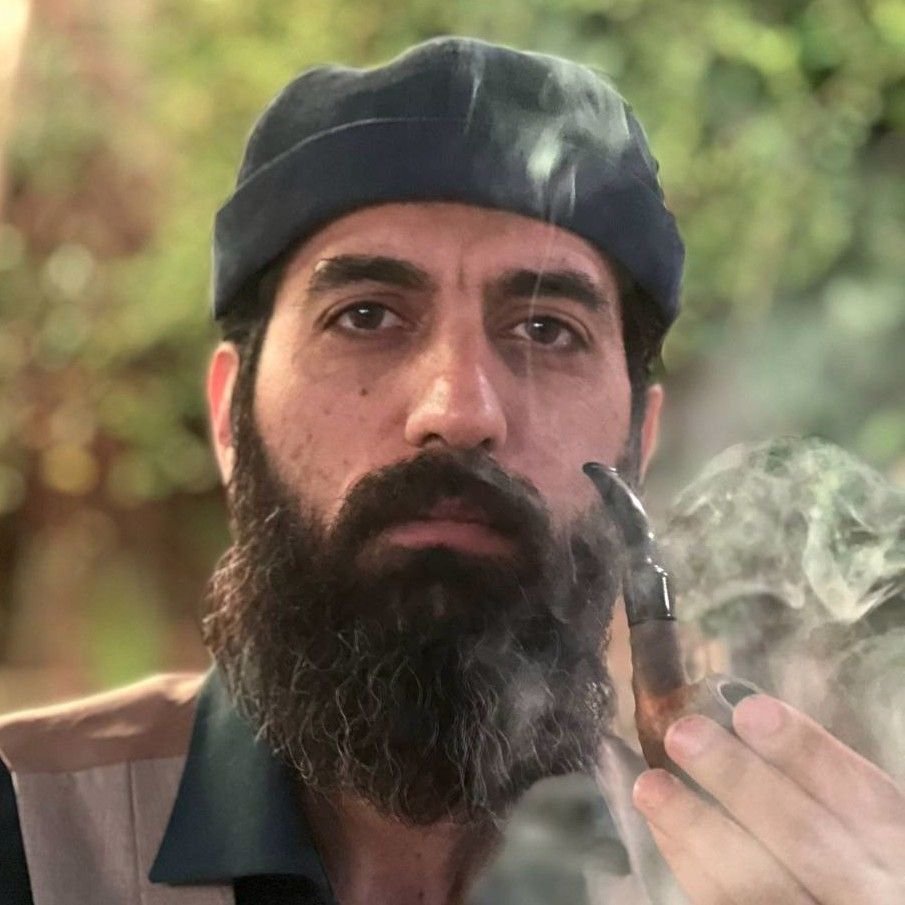 تصویر پروفایل میزبان