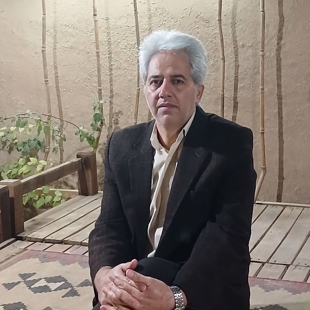 تصویر پروفایل میزبان