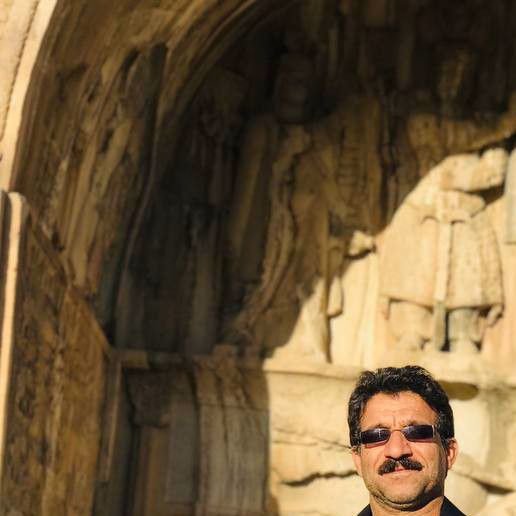 تصویر پروفایل میزبان