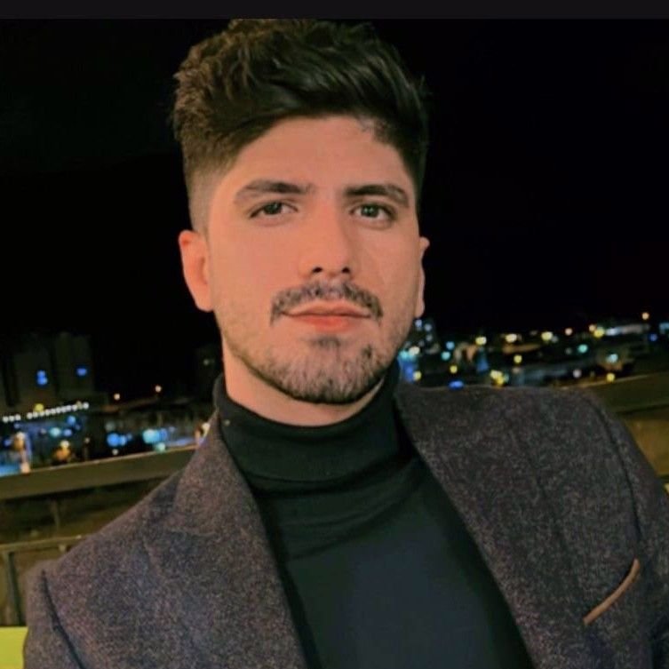 تصویر پروفایل میزبان