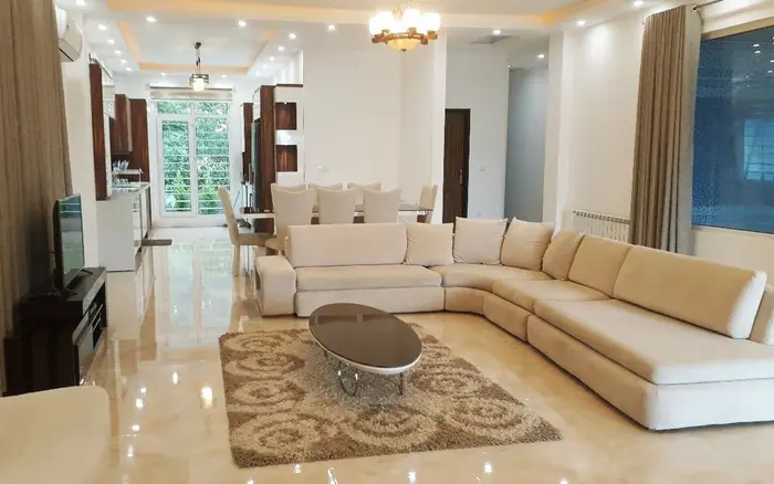 سه خوابه استخردار یاقوت سبز 1