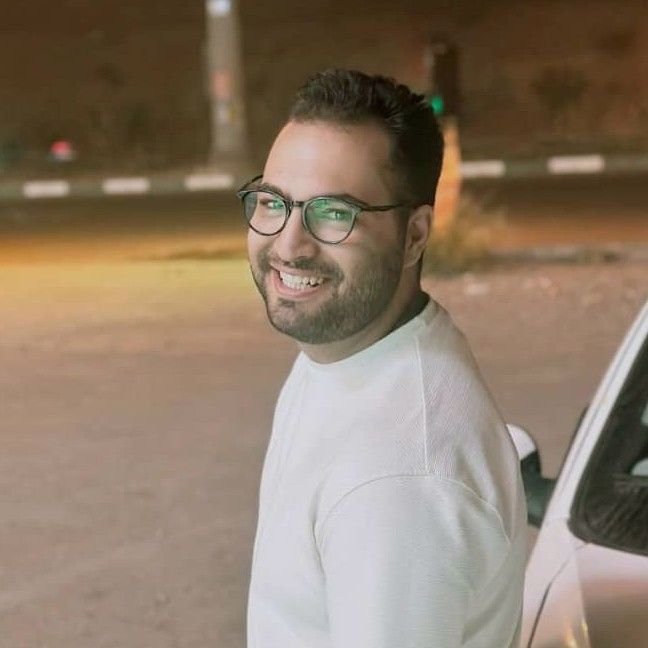 تصویر پروفایل میزبان