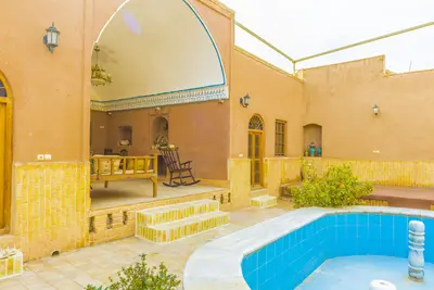 بومگردی فروردین - واحد برجیس