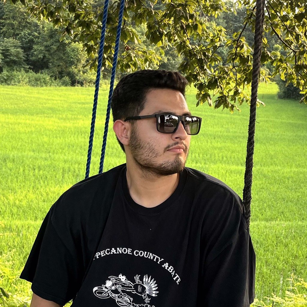 تصویر پروفایل میزبان