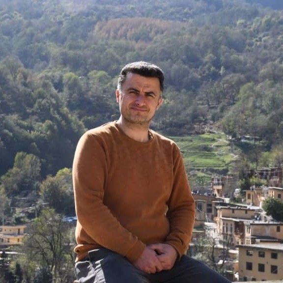 تصویر پروفایل میزبان