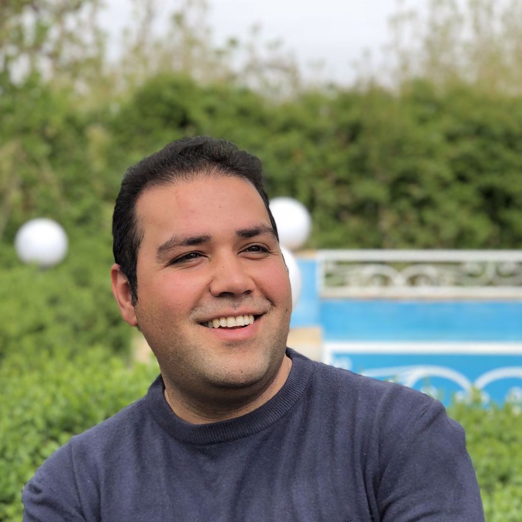 تصویر پروفایل میزبان