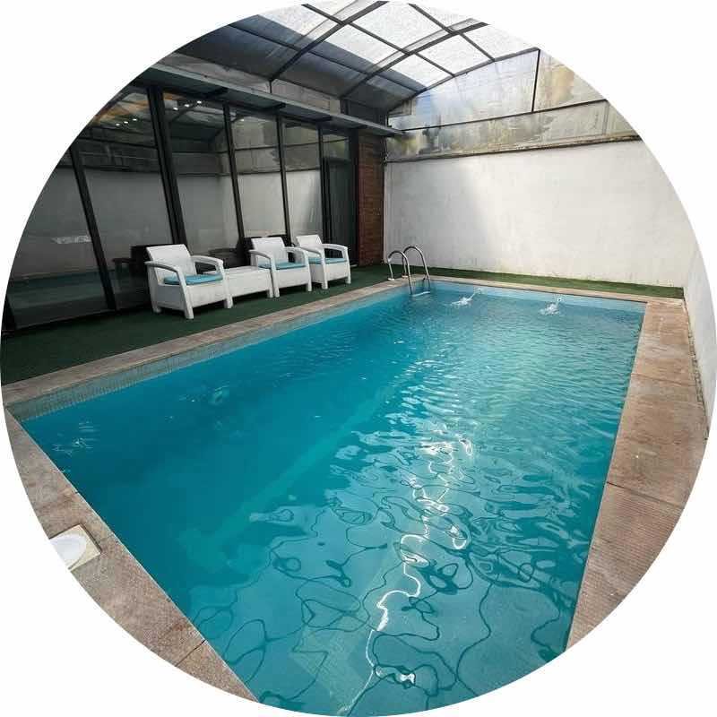 تصویر پروفایل میزبان