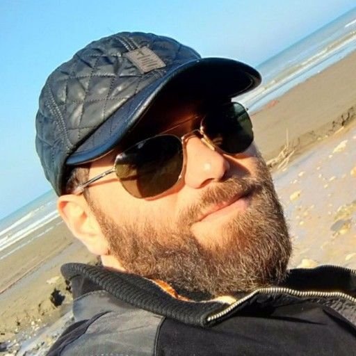 تصویر پروفایل میزبان