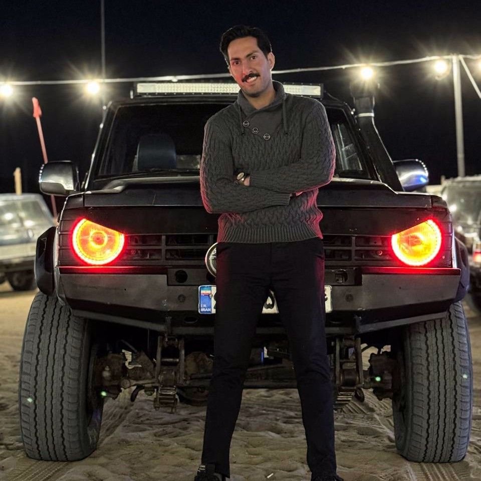 تصویر پروفایل میزبان