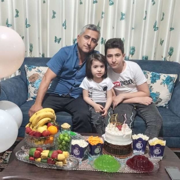 تصویر پروفایل میزبان