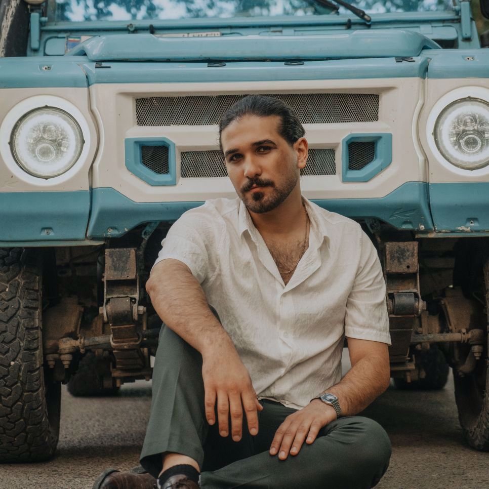 تصویر پروفایل میزبان