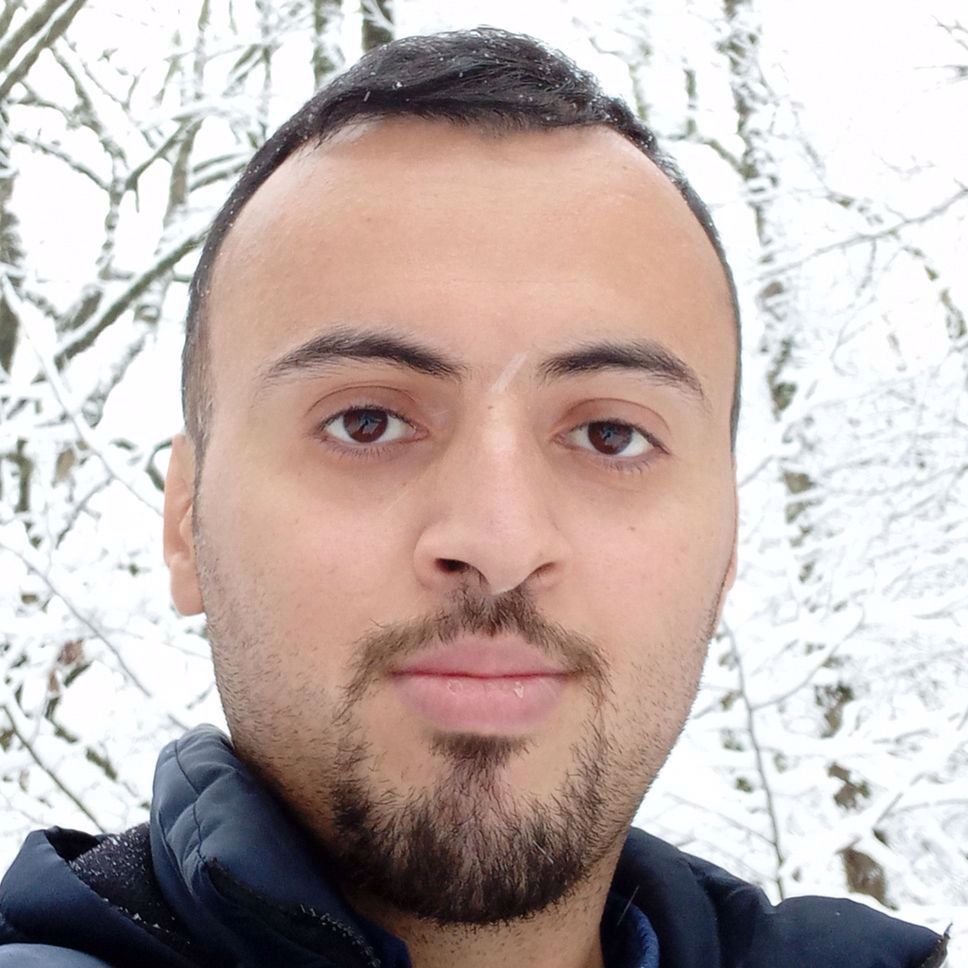 تصویر پروفایل میزبان