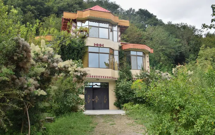 سوئیت دوخوابه بی غم