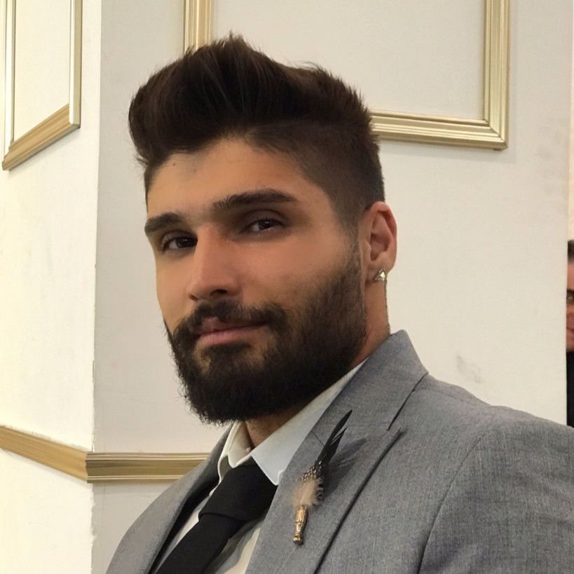 تصویر پروفایل میزبان