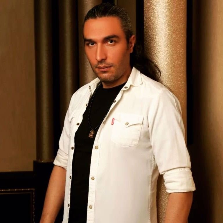 تصویر پروفایل میزبان