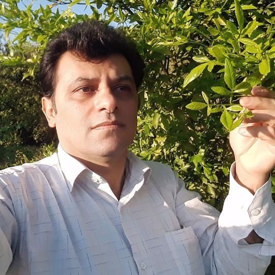 تصویر پروفایل میزبان