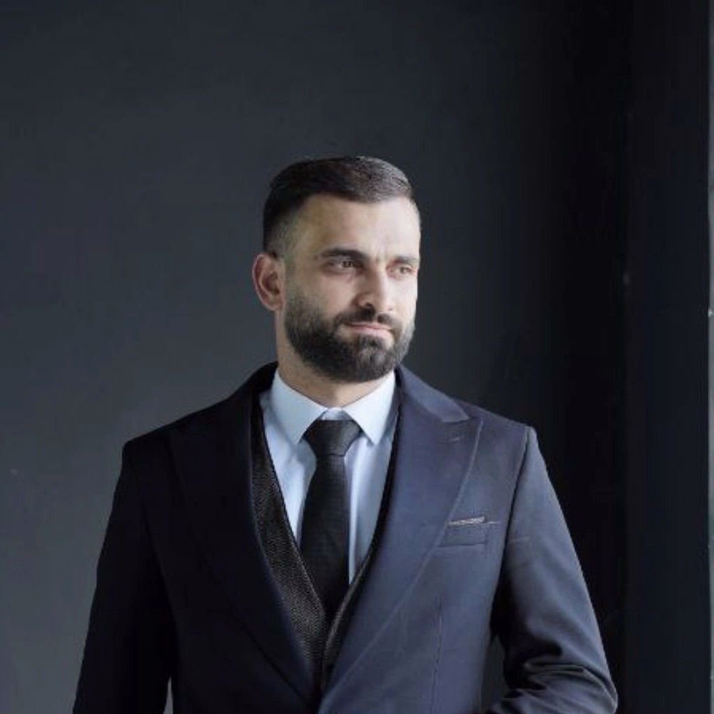 تصویر پروفایل میزبان