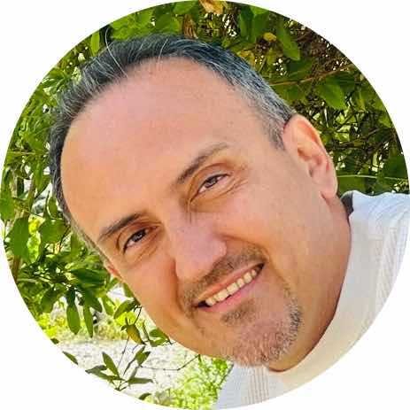 تصویر پروفایل میزبان