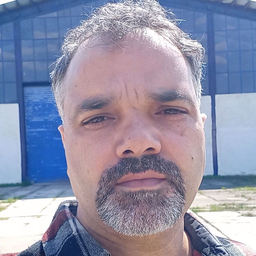 علی