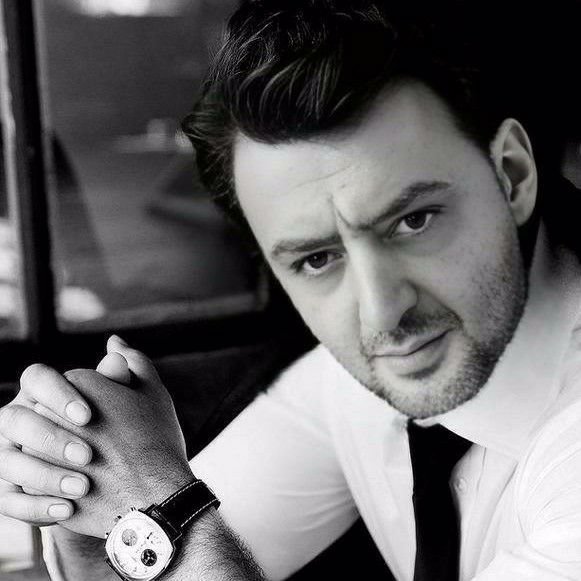 تصویر پروفایل میزبان