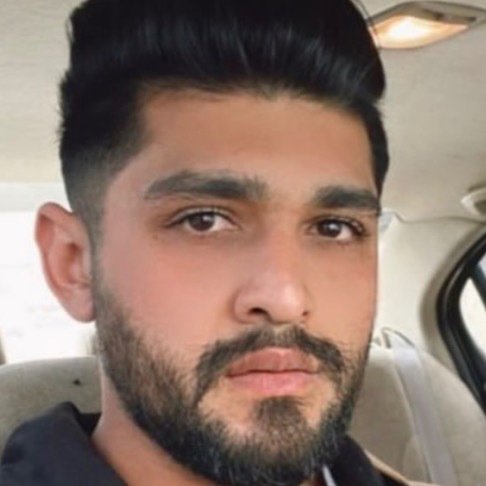 تصویر پروفایل میزبان