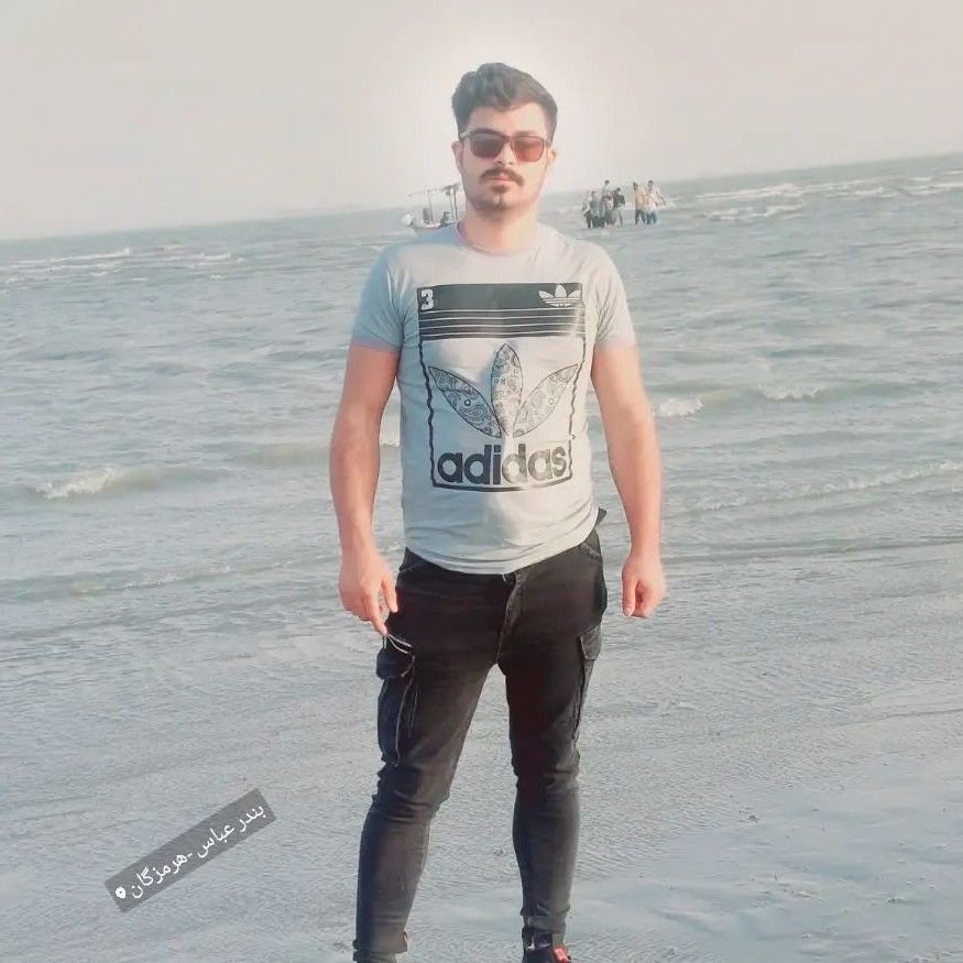 تصویر پروفایل میزبان