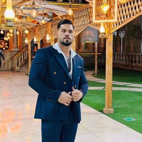 تصویر پروفایل میزبان