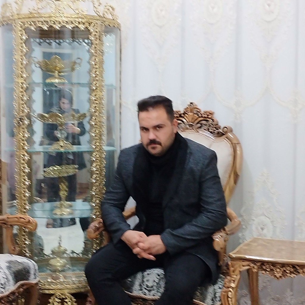 عدنان محمدی