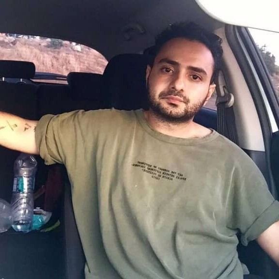 تصویر پروفایل میزبان