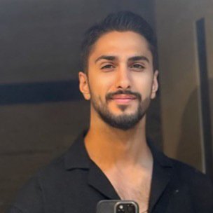 پویا 