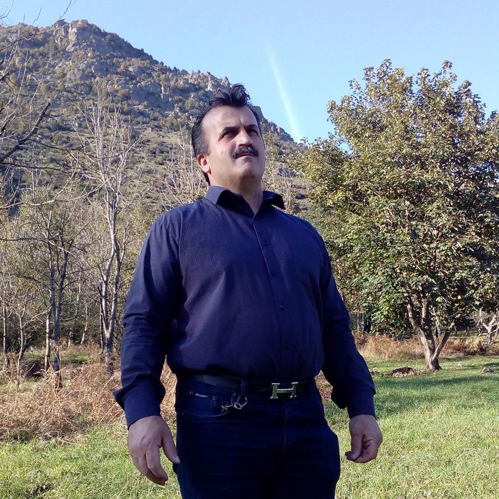 تصویر پروفایل میزبان