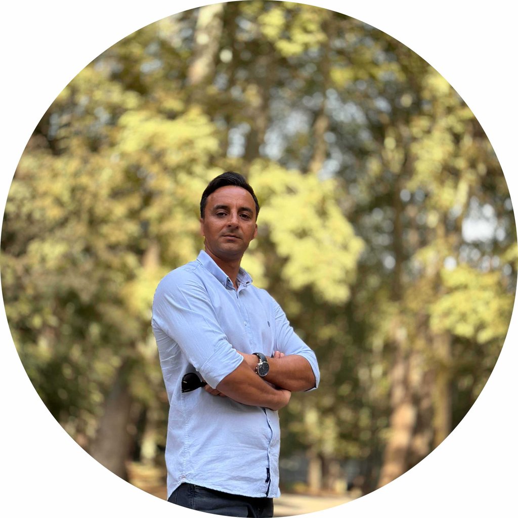 منصور