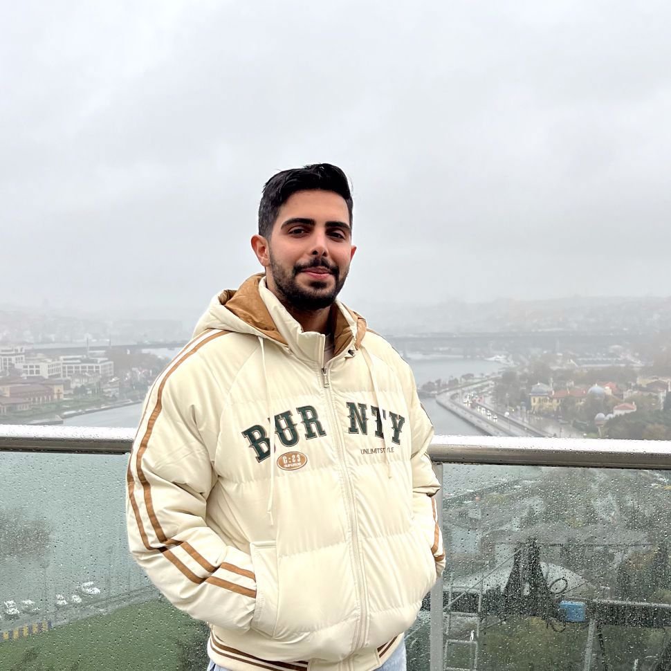 تصویر پروفایل میزبان