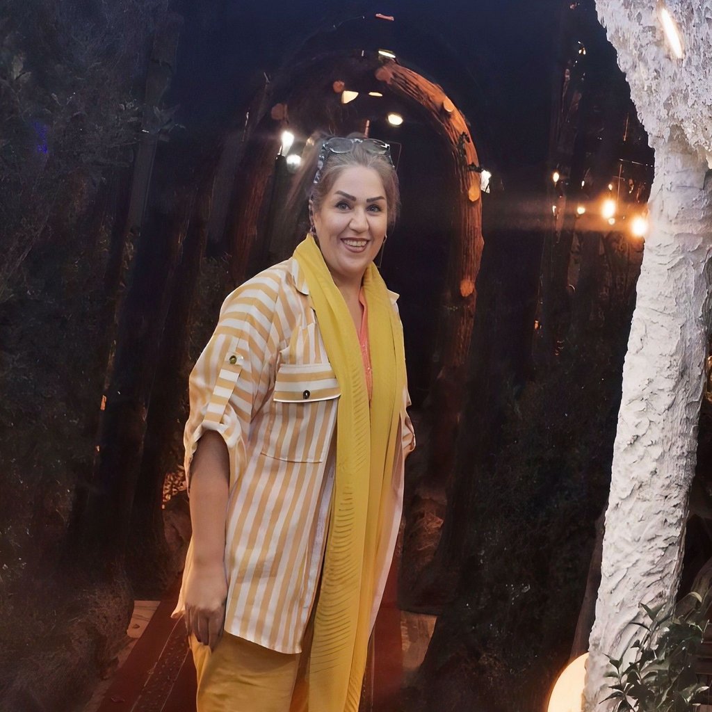 تصویر پروفایل میزبان