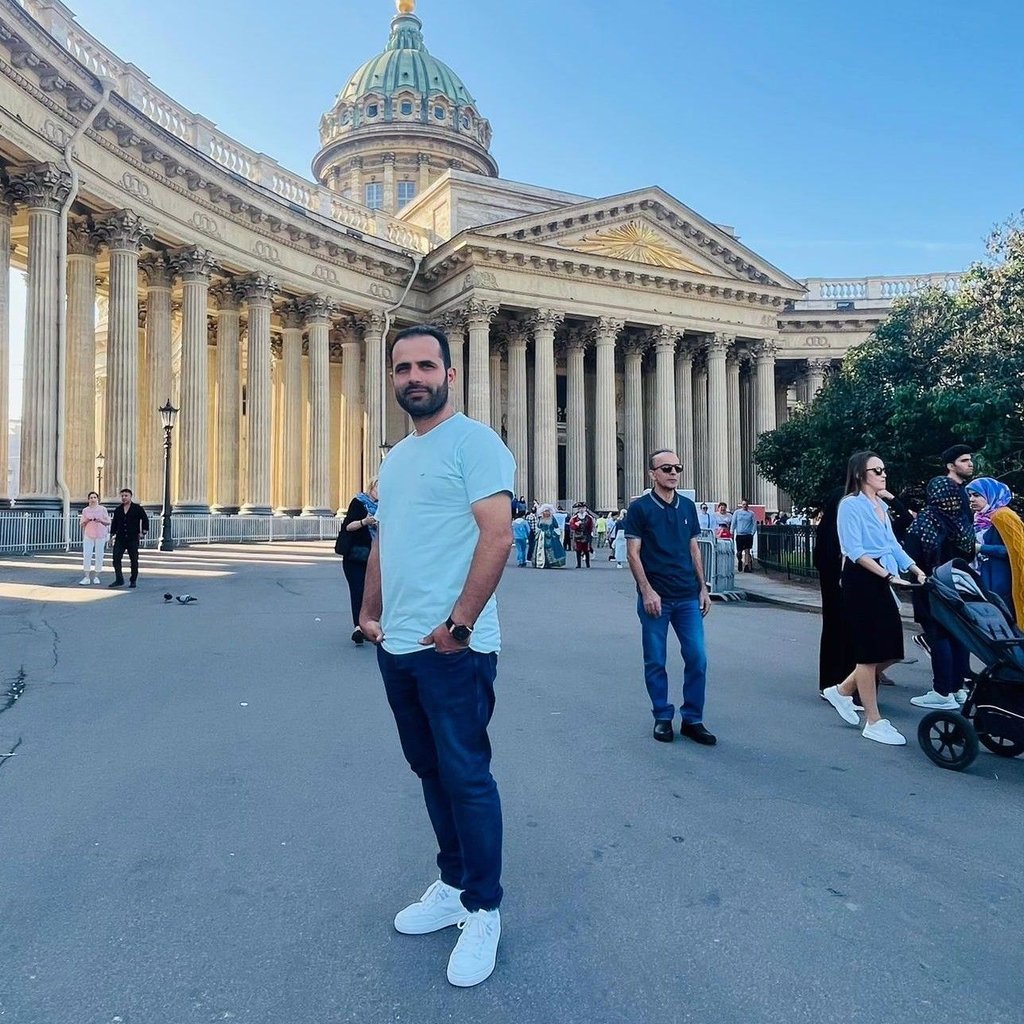 تصویر پروفایل میزبان