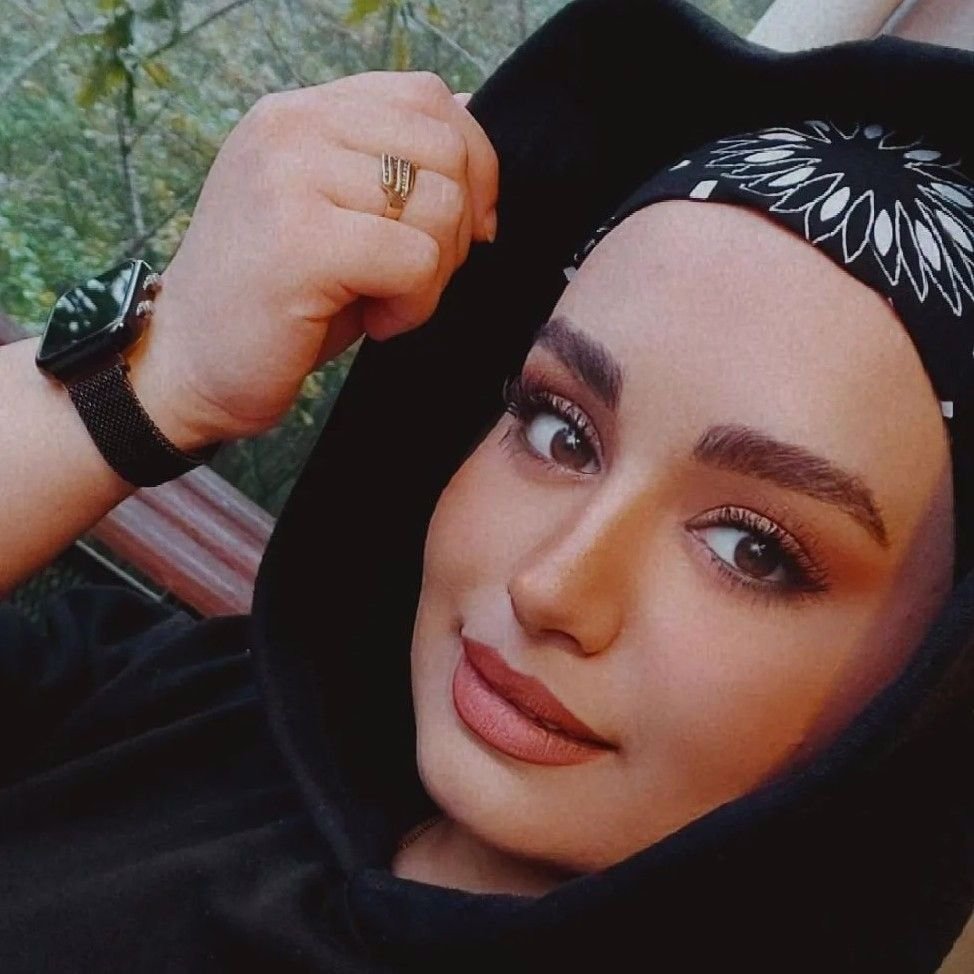 تصویر پروفایل میزبان