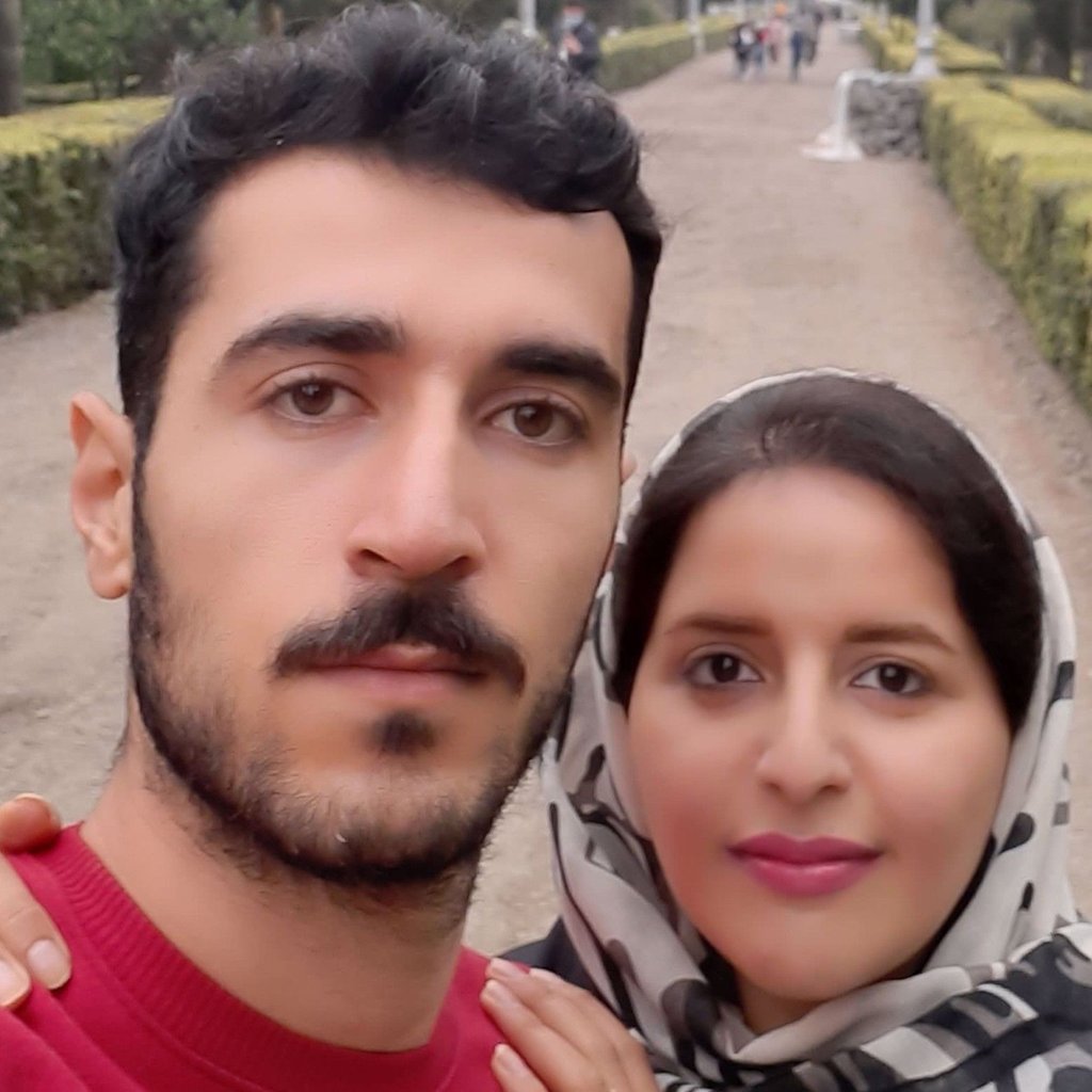 تصویر پروفایل میزبان