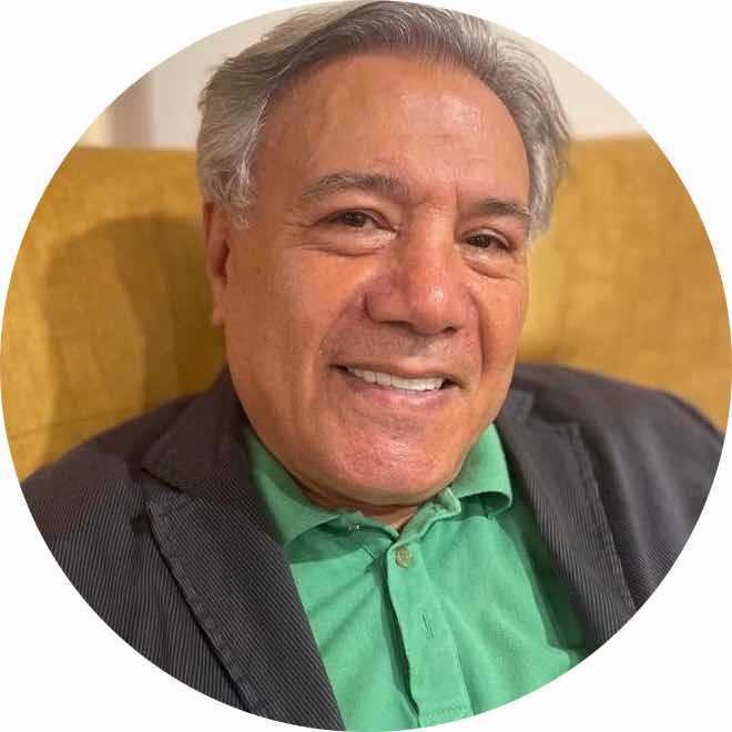 تصویر پروفایل میزبان