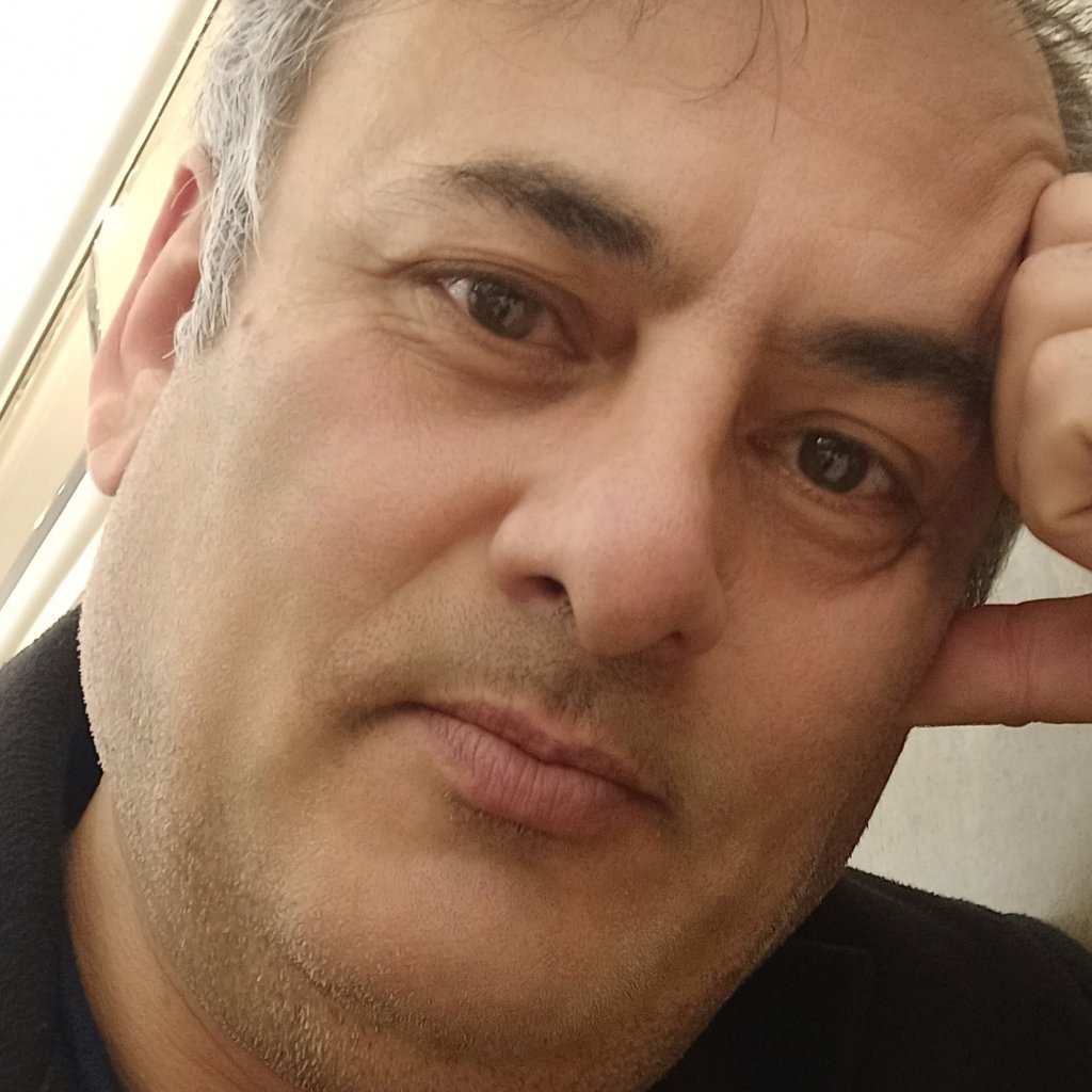 فرامرز  شریفی آذر