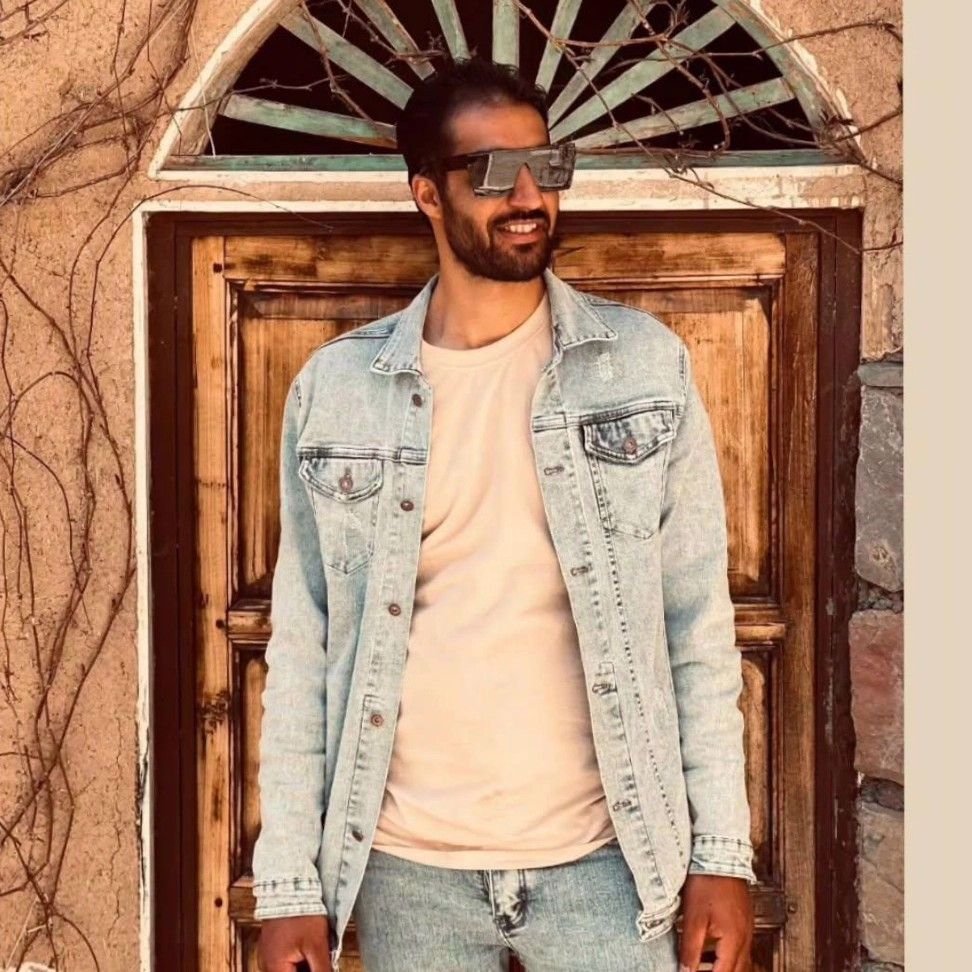 تصویر پروفایل میزبان